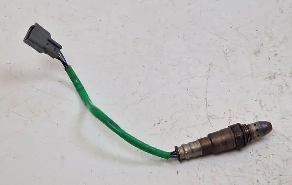 Nissan Qashqai Lambda probe sensor 226932567R H820133381 2165005011