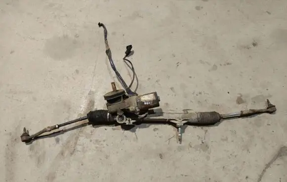 Peugeot 1007 Steering rack 6620000159