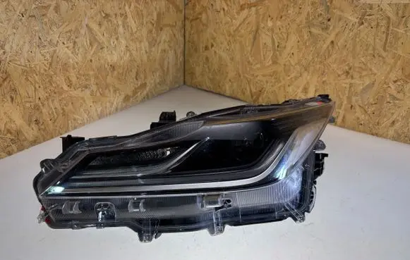 Toyota Corolla E210 E21 Headlight/headlamp 8115002T51 C00294