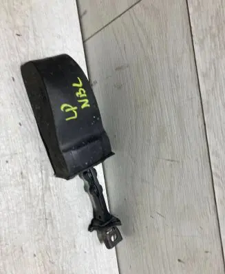 Front door check strap stopper