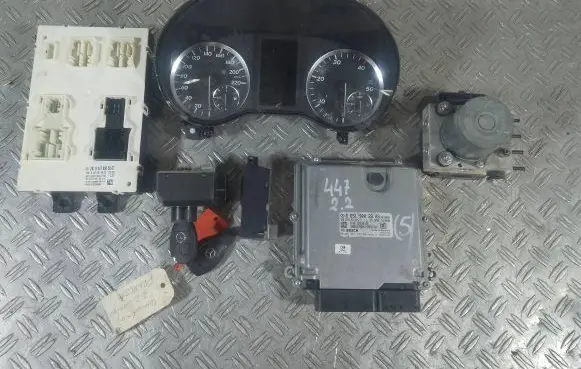 Engine ECU kit and lock set