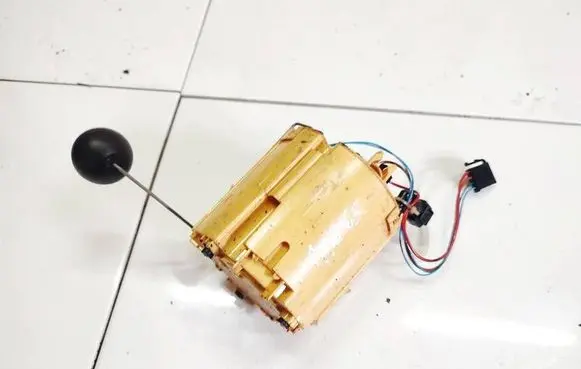 Chrysler 300 - 300C Fuel injection high pressure pump