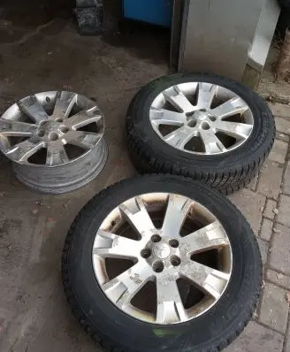 Mitsubishi Outlander R18 carbon fiber rim 