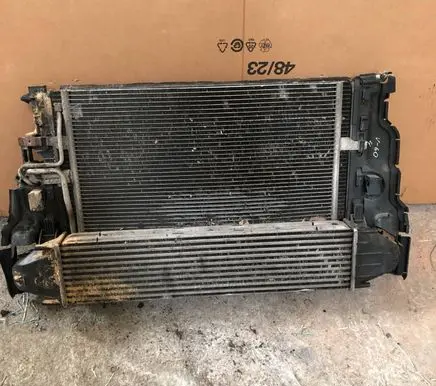 Volvo V60 Radiator set 31338475 31008470