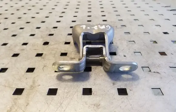 Peugeot 3008 I Tailgate/trunk/boot hinge