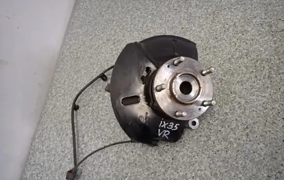 Hyundai ix35 Front wheel hub spindle knuckle