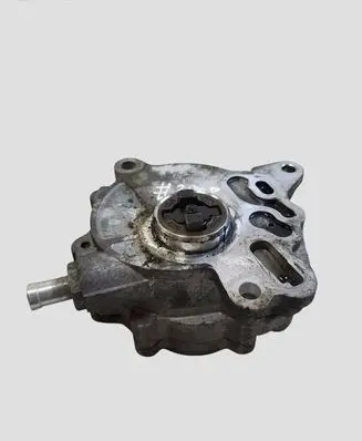Audi A4 S4 B7 8E 8H Vacuum pump 03G145209C