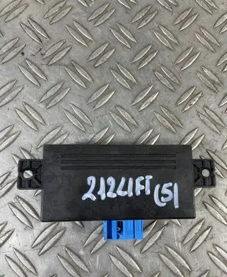 Mercedes-Benz E W212 Air suspension control unit module (rear) A2129006514