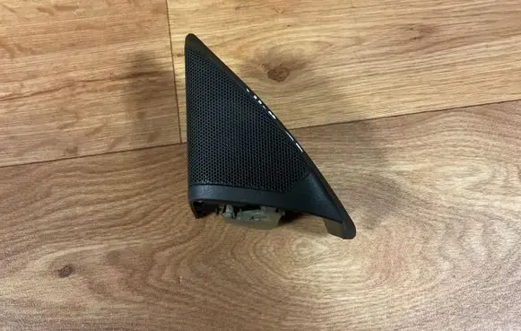 Opel Insignia A Front door high frequency speaker 13221964 36058328