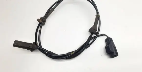 Volvo XC90 ABS brake wheel speed sensor 30773739