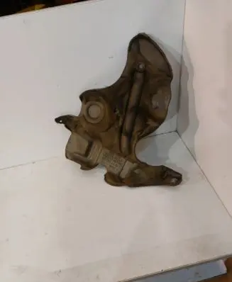 Heat shield in engine bay