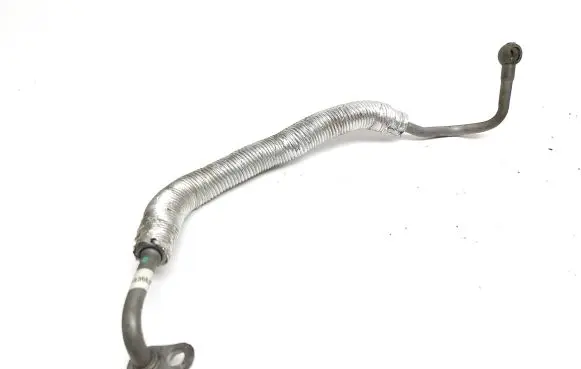 BMW 2 F46 Turbo turbocharger oiling pipe/hose B9236637 9236637