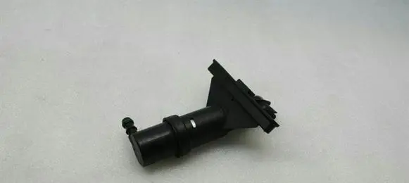 BMW M5 Headlight washer spray nozzle 7038416