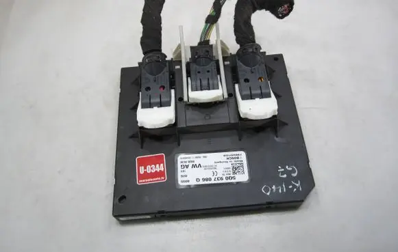 Volkswagen Golf VII Comfort/convenience module 5Q0937086Q F005V01456