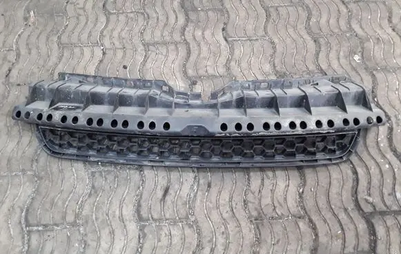 Toyota Urban Cruiser (XP110) Front grill 5311152510