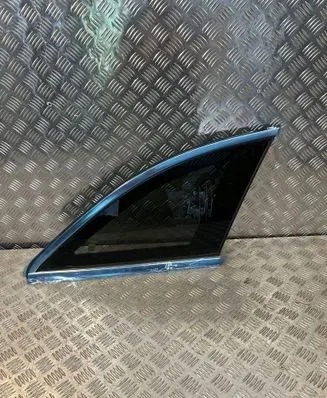 Mercedes-Benz C W205 Rear side window A20567012