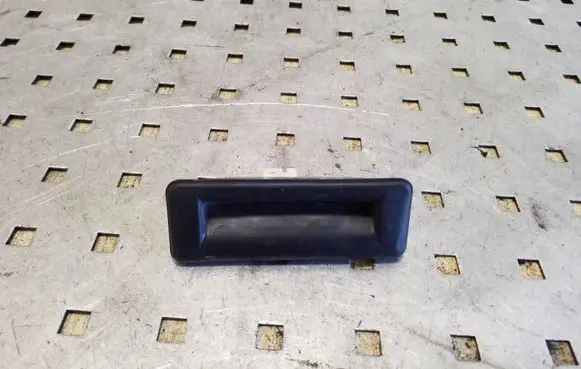 Skoda Superb B6 (3T) Tailgate opening switch 5J0827229