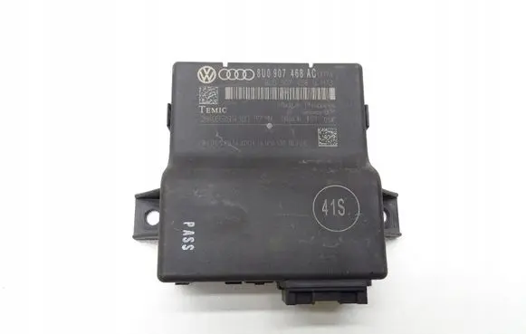 Audi A1 Other control units/modules 8U0907468AC