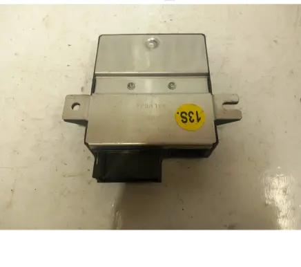 Audi A6 S6 C6 4F Gateway control module 4f0907468d
