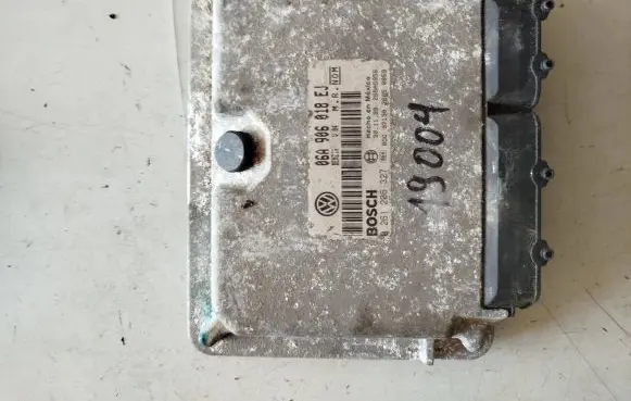 Engine ECU kit and lock set