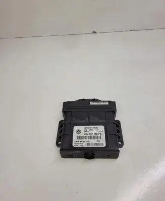 Audi Q7 4L Gearbox control unit/module 09D927750FK
