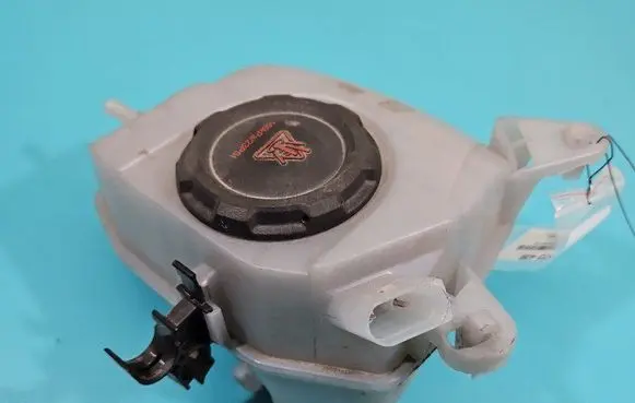Seat Arona Coolant expansion tank/reservoir 2Q0121407D IMPRK1473439