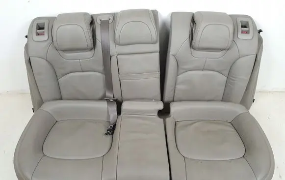 Citroen C5 Second row seats 96820069ZW
