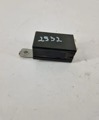 Mitsubishi Pajero Other relay 2Y10125