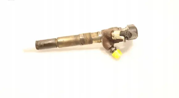 Fuel injector