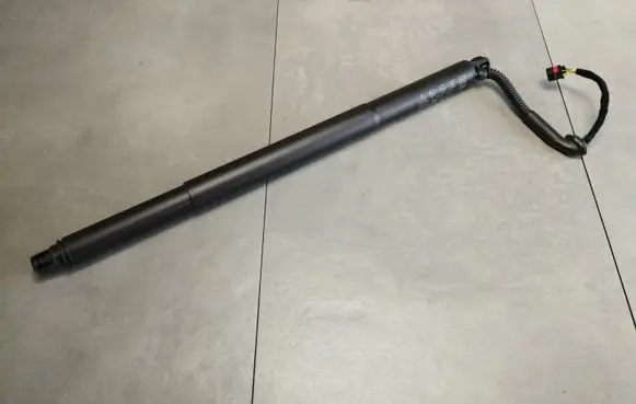 Volkswagen Touran III Tailgate/trunk/boot lift motor 5TA827851E