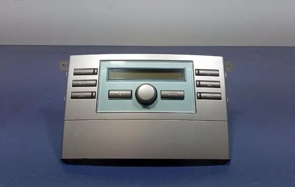 Toyota Corolla Verso E121 Climate control unit 559000F030