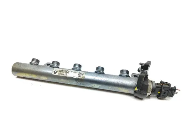 Fuel main line pipe