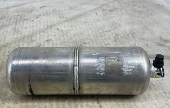 Volvo XC90 Air suspension tank/reservoir 31360725