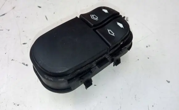 Ford Focus Electric window control switch