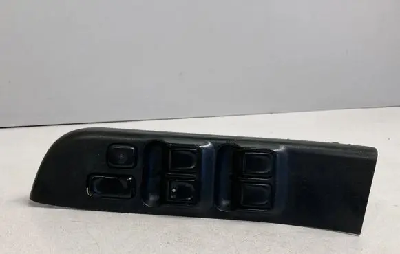 Opel Frontera B Electric window control switch 9971696642