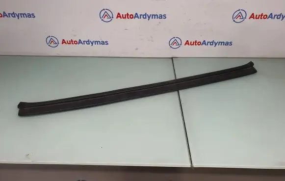 BMW 5 F10 F11 Engine compartment rubber 7206521 51767206521