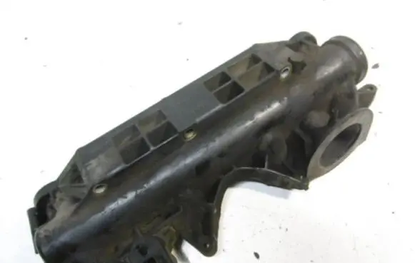 Renault Espace III Intake manifold