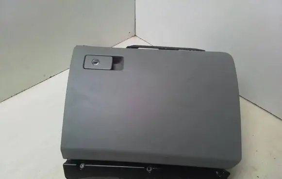 Volkswagen PASSAT B6 Glove box 3C1857114 T0024226 P0108696