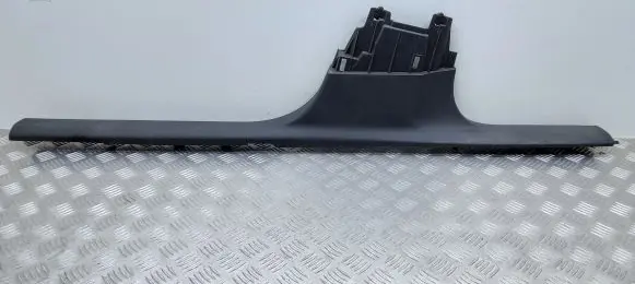 Front sill trim cover