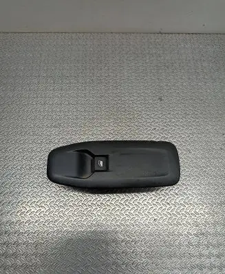Peugeot 208 Electric window control switch 96749628ZD