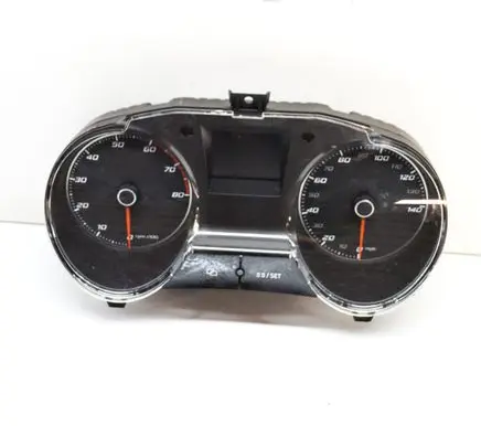 Speedometer (instrument cluster)