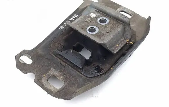 Peugeot 508 II Gearbox mount 9807420980