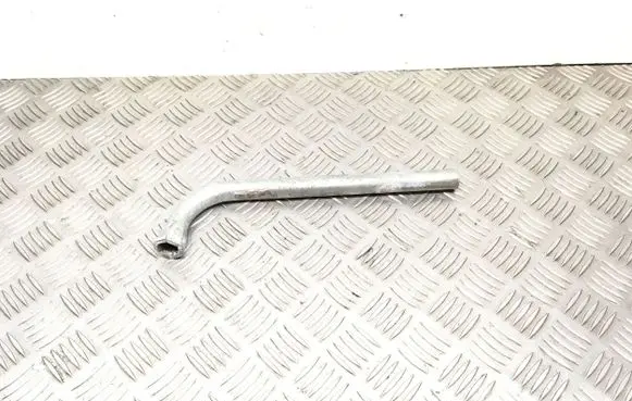 Volkswagen Golf V Wheel nut wrench 4D0012219A