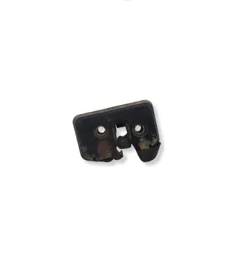 Volkswagen Polo Loading door lock 