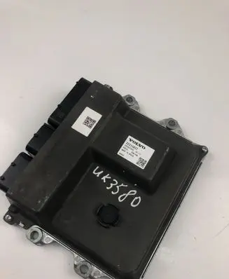 Volvo XC60 Engine control unit/module 32313937