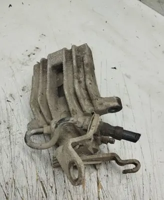 Volkswagen Golf V Rear brake caliper 