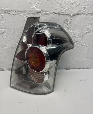 Toyota Corolla Verso AR10 Rear/tail lights 