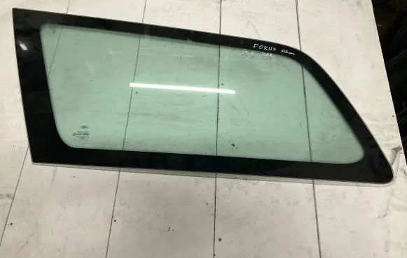 Ford Focus Rear door window glass 43R001057 DOT27M23100AS2