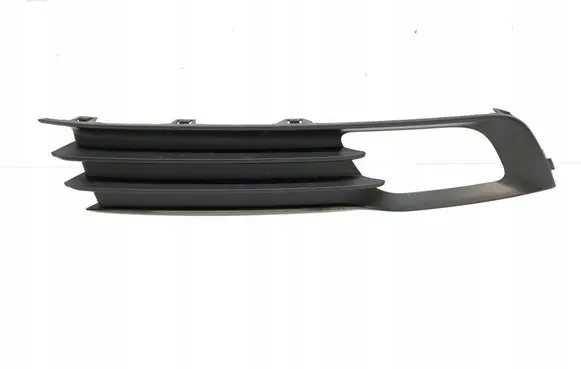 Volvo V70 Front fog light trim/grill 31386629