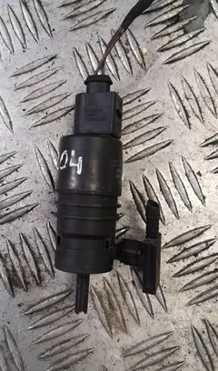 Mercedes-Benz C W204 Windscreen/windshield washer pump 2218690121